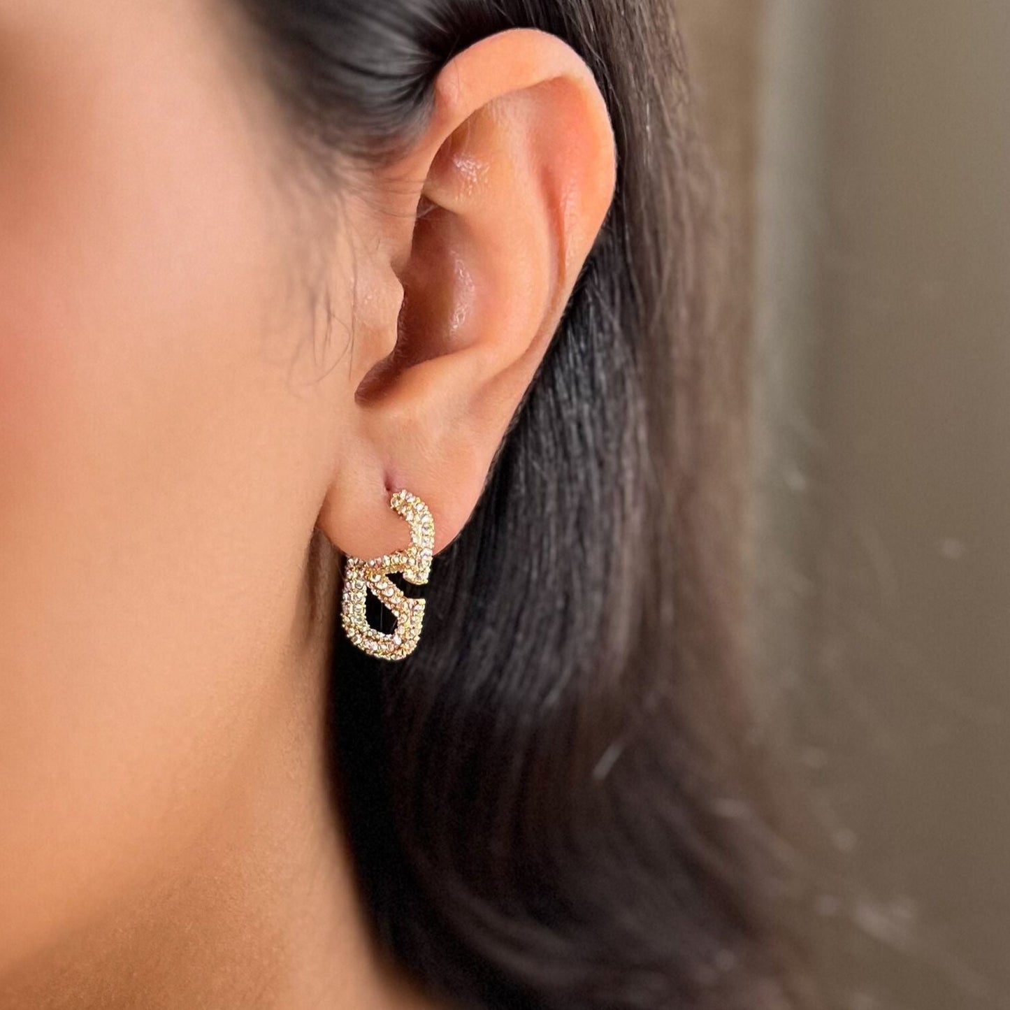 Victoria Diamond Studded Earrings - 18k Gold Plated