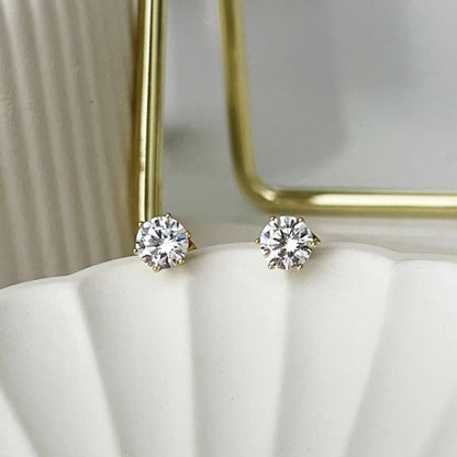 Round Diamond Studs - 18k Gold Plated