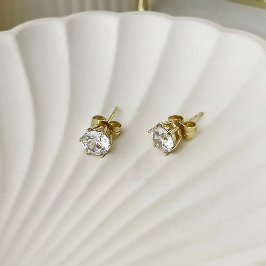 Round Diamond Studs - 18k Gold Plated