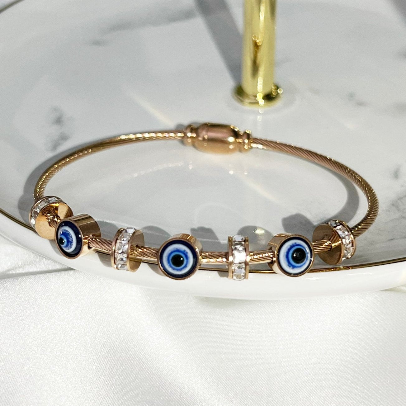 Magnetic Evil Eye Bangle (Rose Gold)