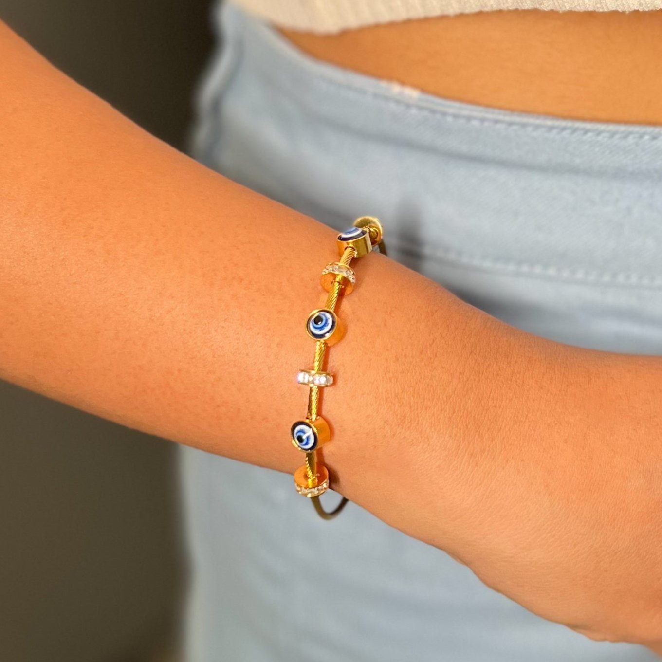 Magnetic Evil Eye Bangle - 18k Gold Plated